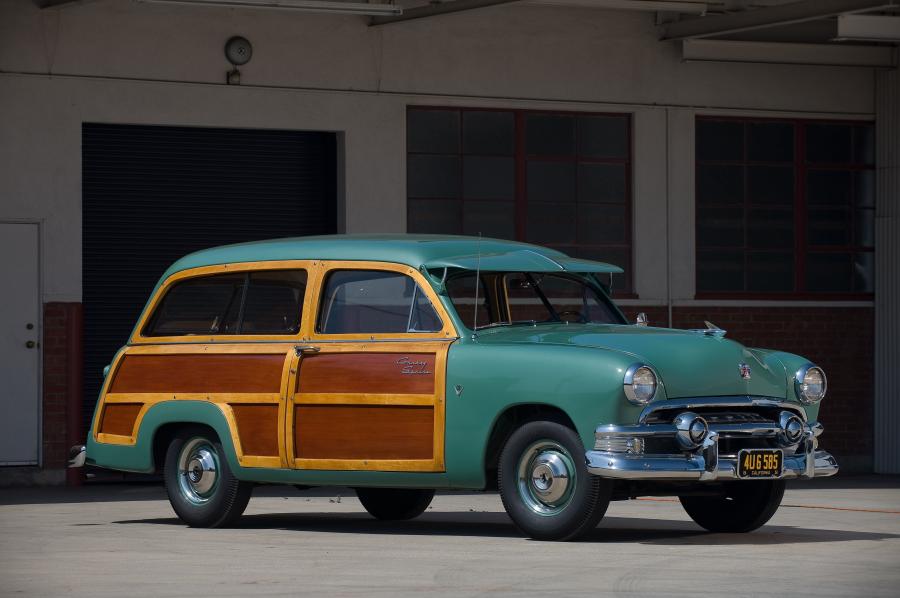  Ford Country Squire 1951 года  (фото 1 из 14)